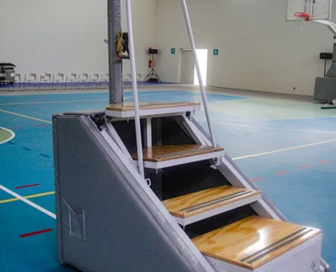 sistema de postes de voleibol moviles