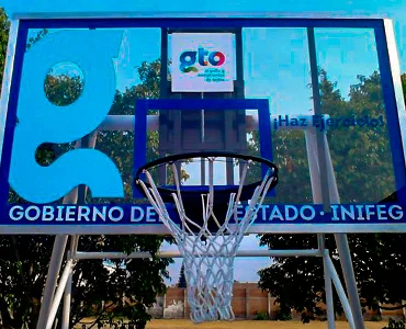 tablero de basquetbol con diseño