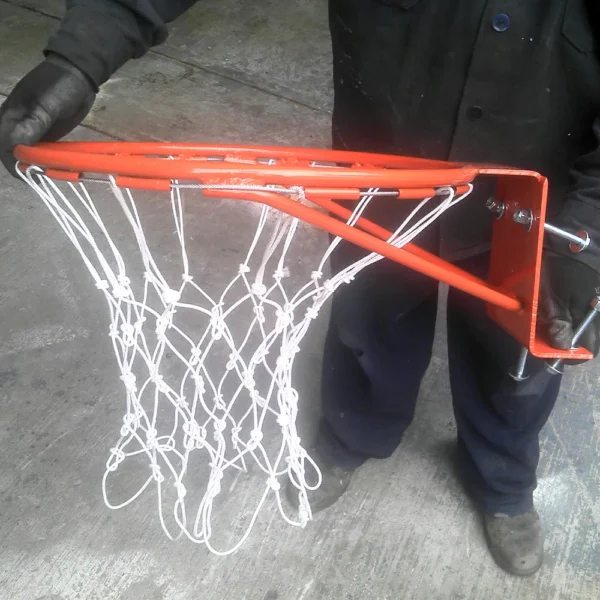 Aro sencillo de basquetbol